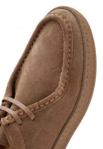 Ботинки на шнуровке