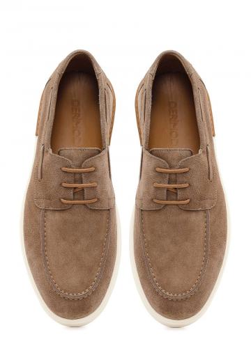 Ботинки на шнуровке