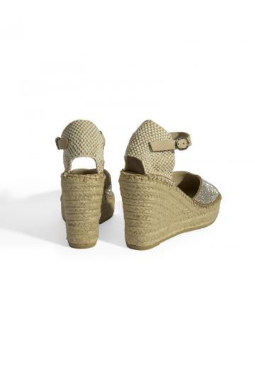 Туфли на танкетке