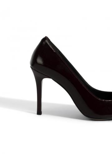 Туфли на высоком каблуке