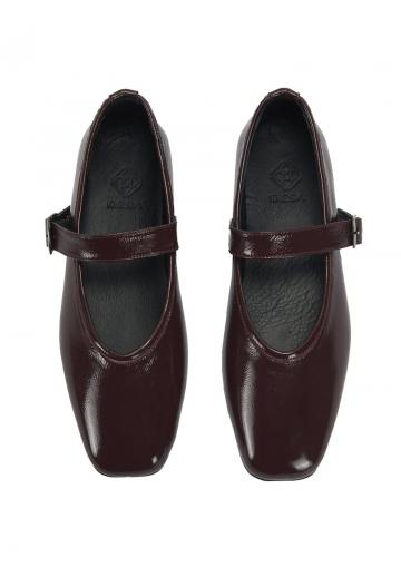 Туфли с ремешком