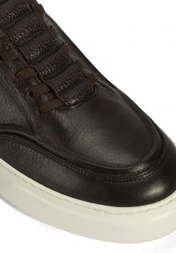 Ботинки на шнуровке