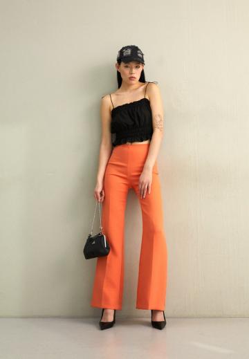 Топ на бретельках