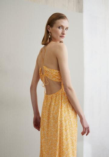 Пляжное платье