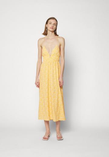 Пляжное платье