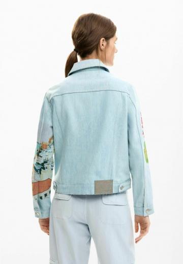 Джинсовая куртка