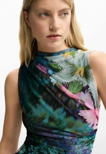 Платье футляр