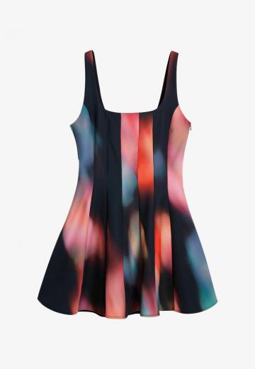 Короткое платье