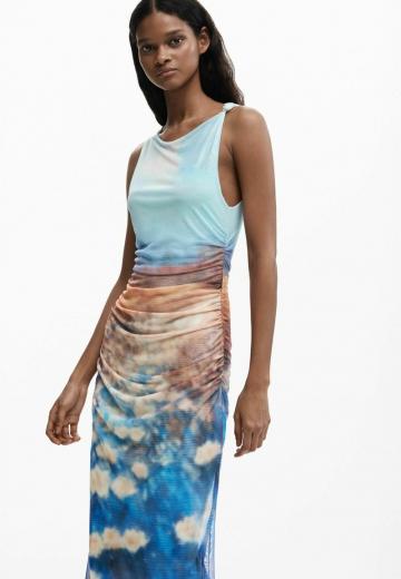 Платье футляр