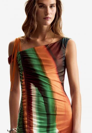 Платье футляр