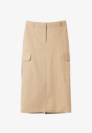 Юбка с накладными карманами