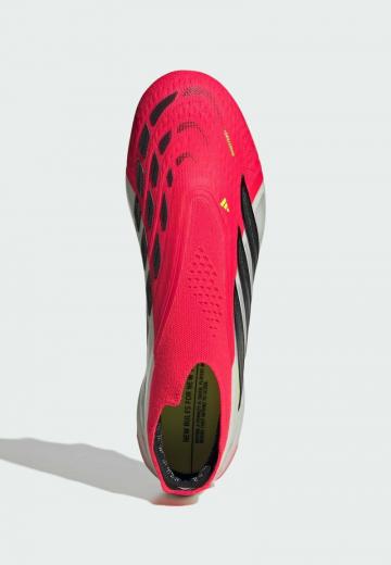 Футбольные бутсы