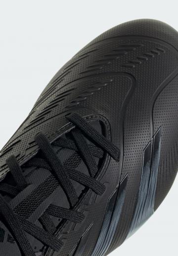 Футбольные бутсы