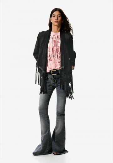 Клешеные джинсы