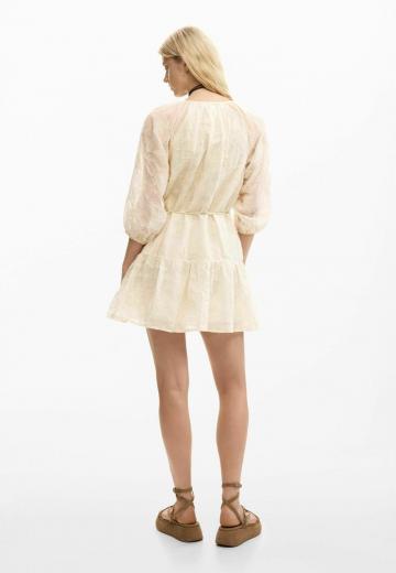 Короткое платье