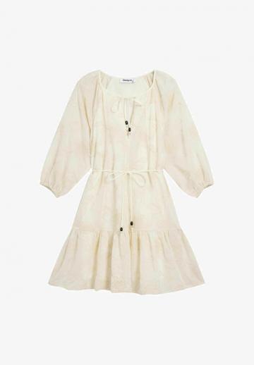 Короткое платье