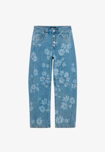 Короткие джинсы