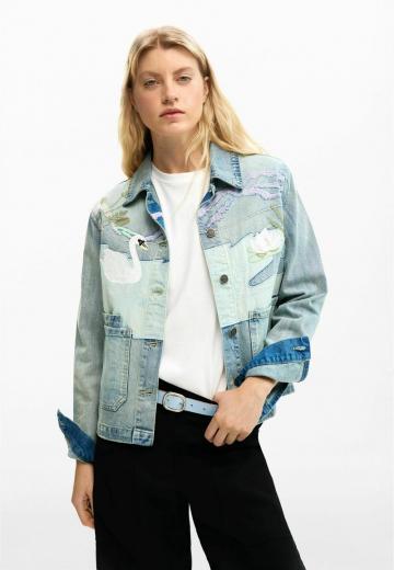 Джинсовая куртка