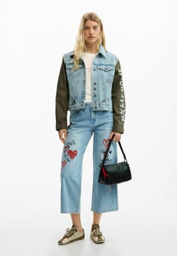 Джинсовая куртка