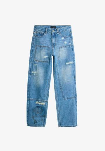 Прямые джинсы