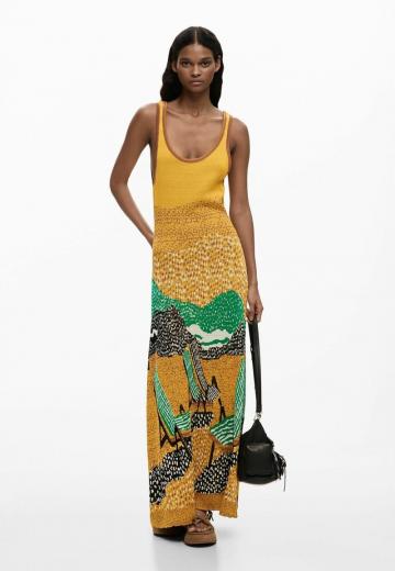 Вязаное платье