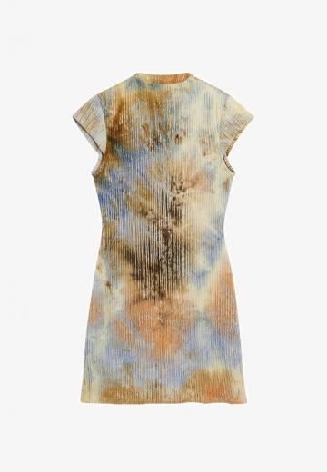 Короткое платье