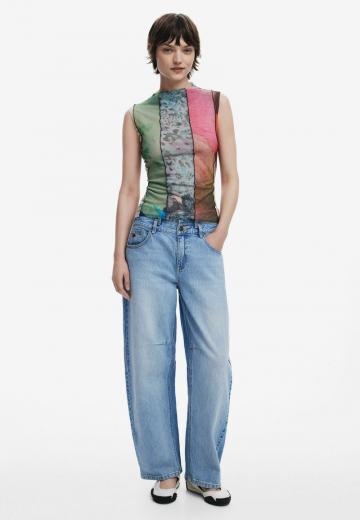 Блузка без рукавов