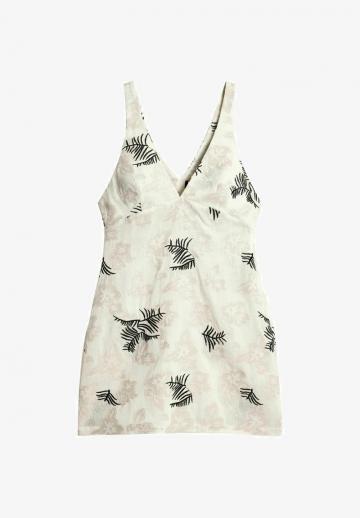 Короткое платье