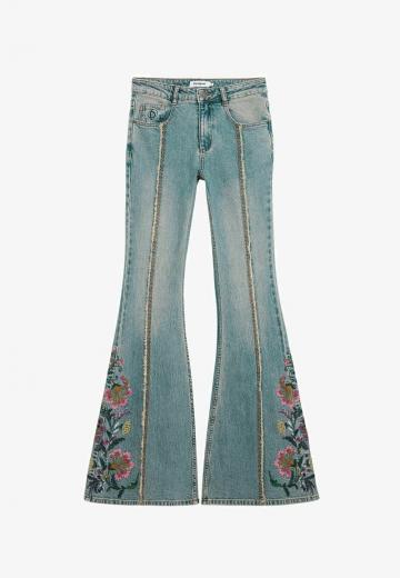 Клешеные джинсы