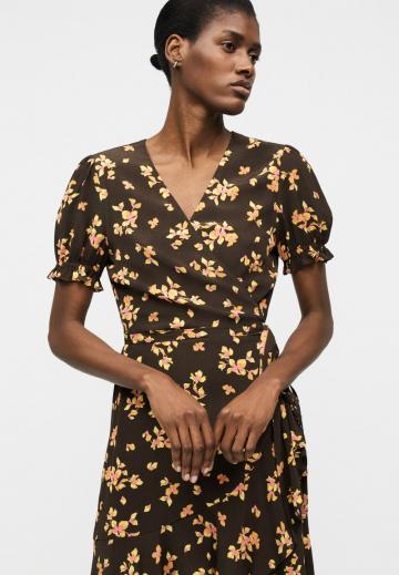 Короткое платье