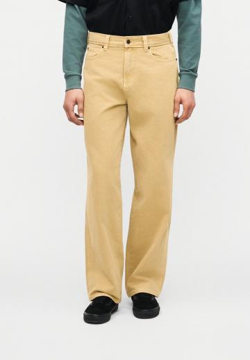 Свободные джинсы