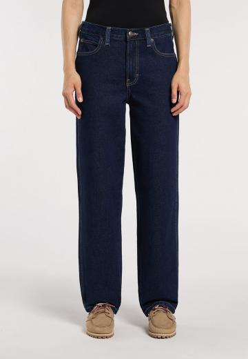 Прямые джинсы