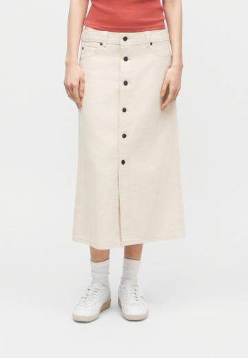 Юбка с накладными карманами