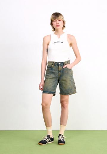 Джинсовые шорты