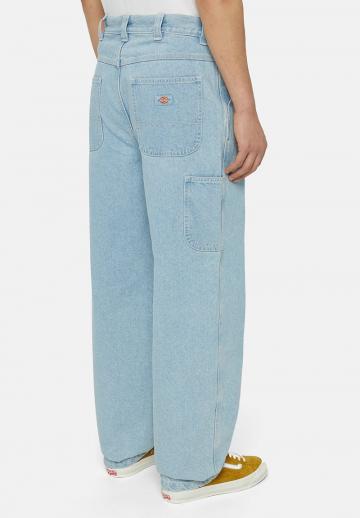 Свободные джинсы