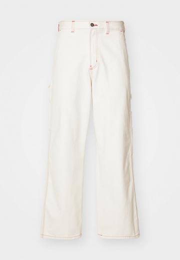 Свободные джинсы