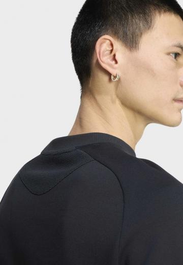 Спортивная кофта