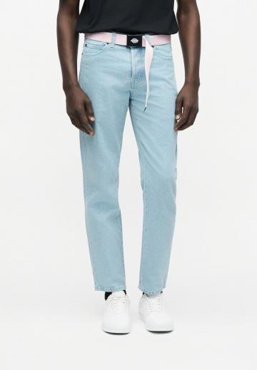 Узкие джинсы