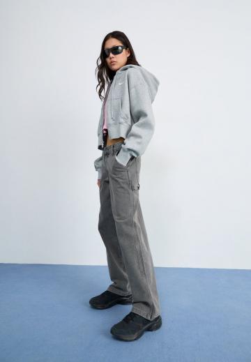 Свободные джинсы