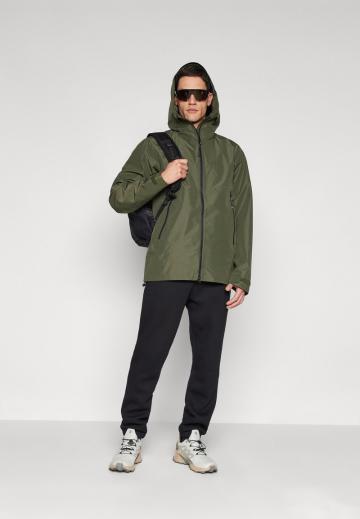 Куртка-дождевик