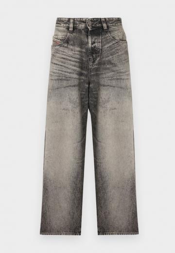 Свободные джинсы