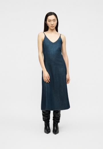 Джинсовое платье