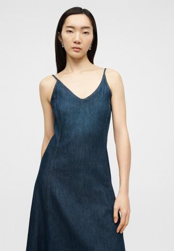 Джинсовое платье