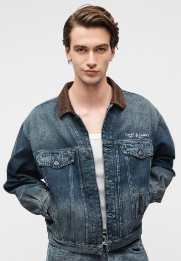 Джинсовая куртка
