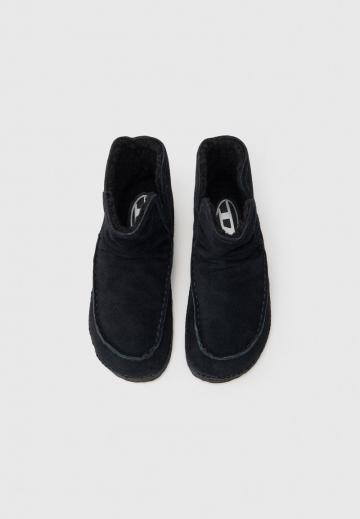 Зимние ботинки