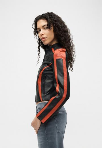 Короткая куртка