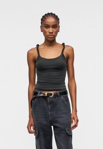 Топ на бретельках