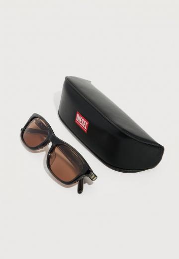 Солнечные очки