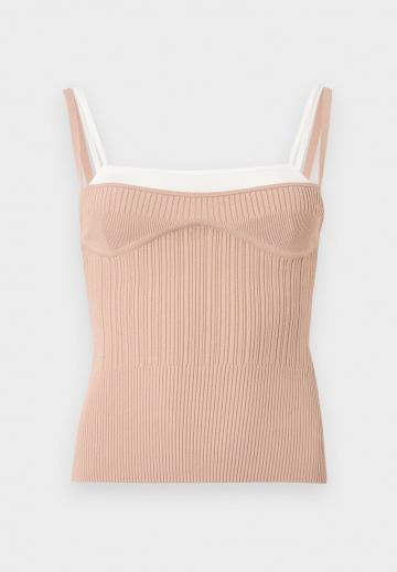 Топ на бретельках