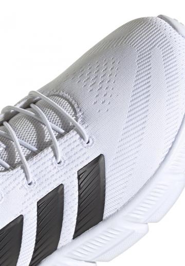 Тренировочные кроссовки